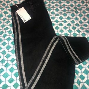 Joe’s SIZE 29 brand new!!!